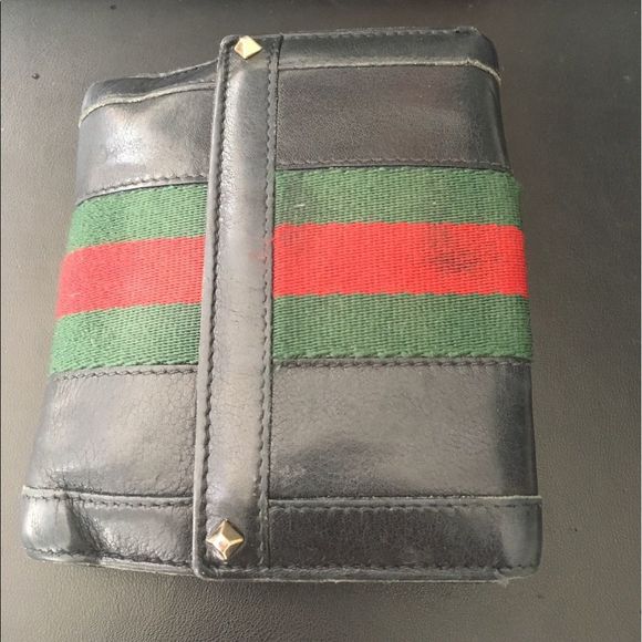 Gucci / Purchased at Gucci NY 2006. - Picture 2 of 4